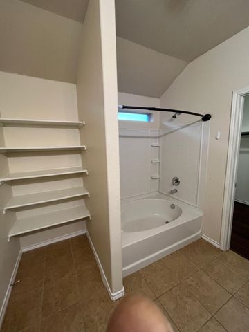 6341 Leaping Fawn Drive, Fort Worth, TX 76179