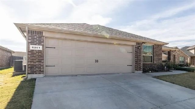 6341 Leaping Fawn Drive, Fort Worth, TX 76179