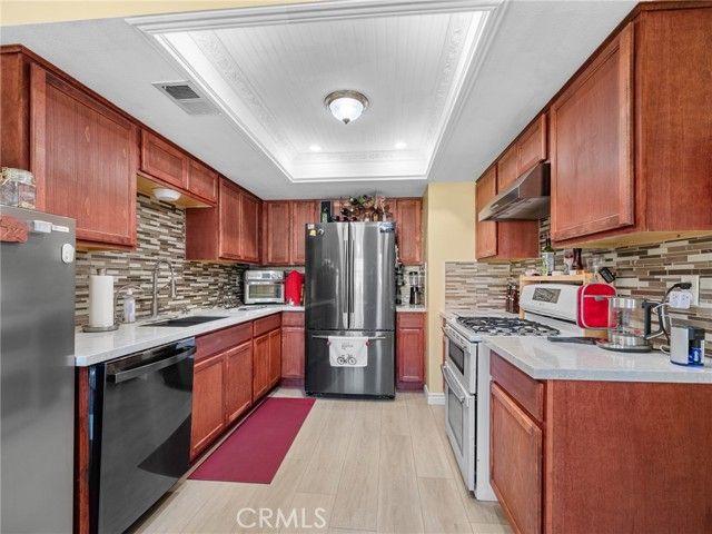 19103 Frances, Apple Valley, CA 92308