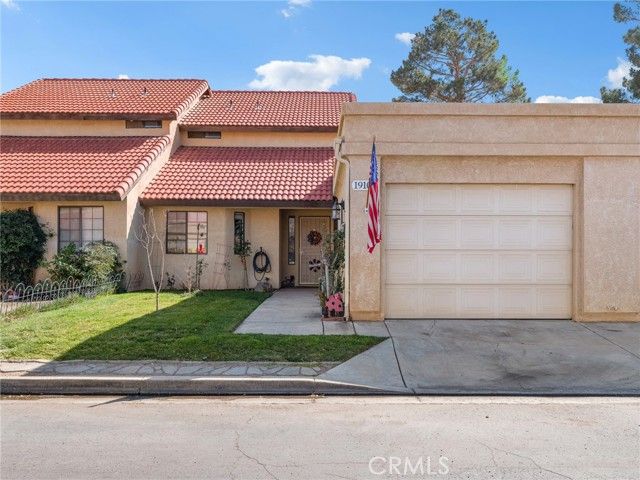 19103 Frances, Apple Valley, CA 92308