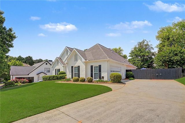 4045 Cherry Ridge Walk, Suwanee, GA 30024