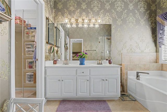 4045 Cherry Ridge Walk, Suwanee, GA 30024