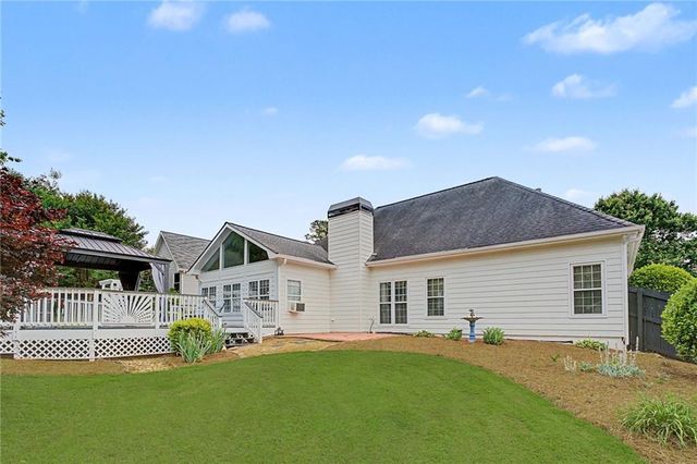 4045 Cherry Ridge Walk, Suwanee, GA 30024