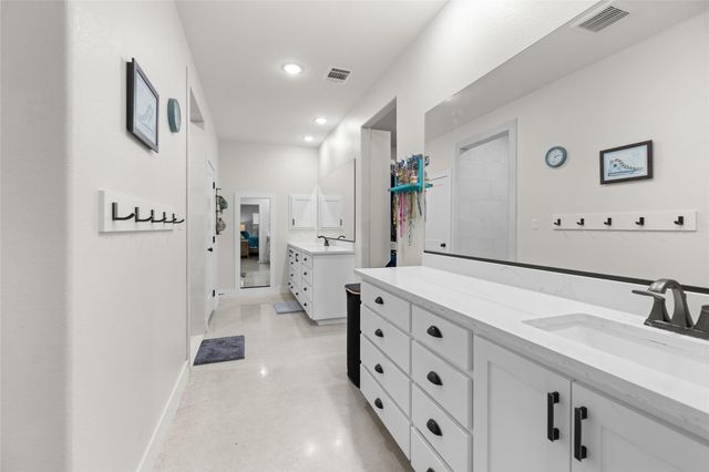 1020 County Road 149, Georgetown, TX 78626