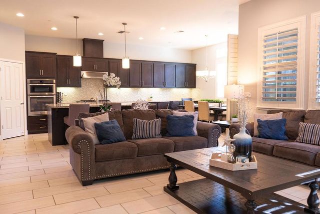 936 Jaguar Place, Gilroy, CA 95020
