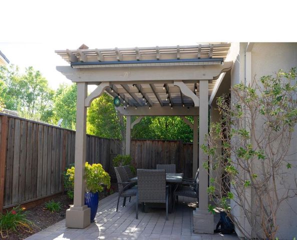 936 Jaguar Place, Gilroy, CA 95020