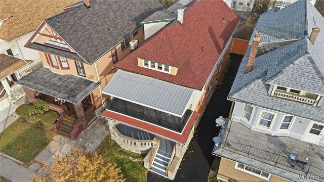 30 Goulding Avenue, Buffalo, NY 14208