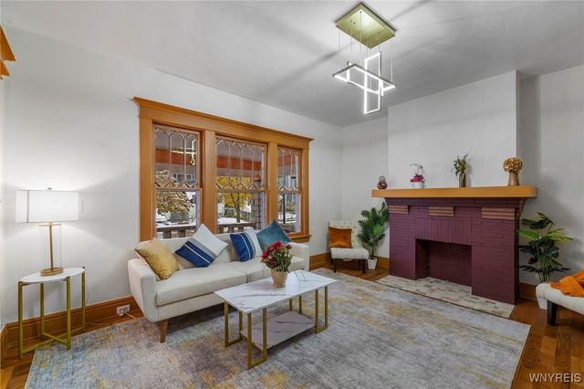 30 Goulding Avenue, Buffalo, NY 14208