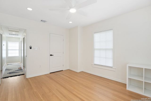 235 Furr Dr, San Antonio, TX 78201