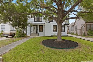 235 Furr Dr, San Antonio, TX 78201