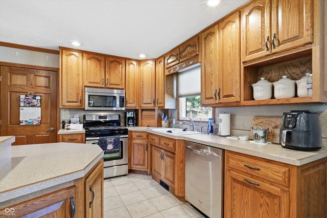 7546 Dianna Drive, Brownsburg, IN 46112