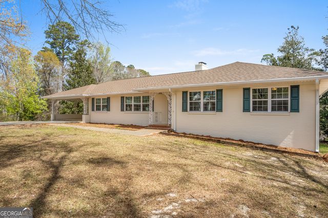 223 Richmond Street, Sandersville, GA 31082