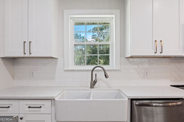 223 Richmond Street, Sandersville, GA 31082