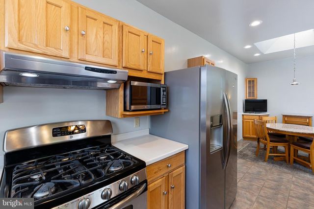 166 E 2ND, New Castle, DE 19720