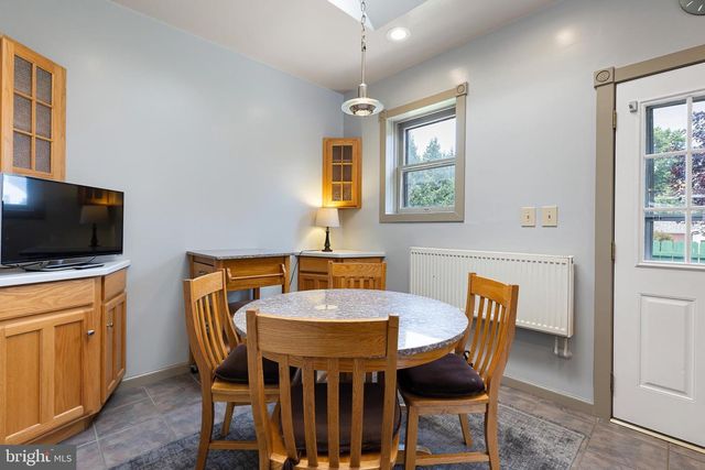 166 E 2ND, New Castle, DE 19720