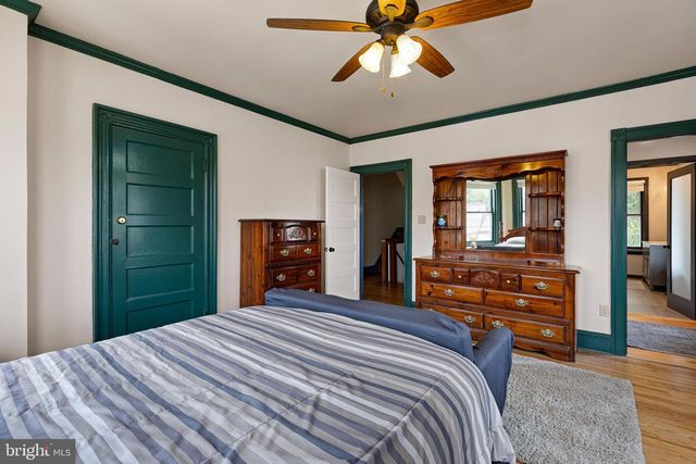 166 E 2ND, New Castle, DE 19720