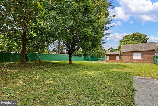 166 E 2ND, New Castle, DE 19720