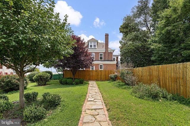 166 E 2ND, New Castle, DE 19720