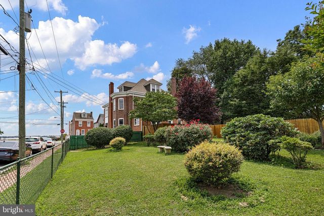 166 E 2ND, New Castle, DE 19720