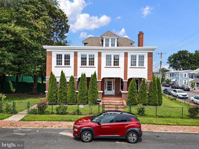 166 E 2ND, New Castle, DE 19720