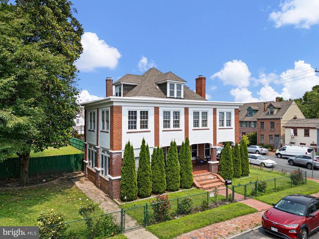 166 E 2ND, New Castle, DE 19720