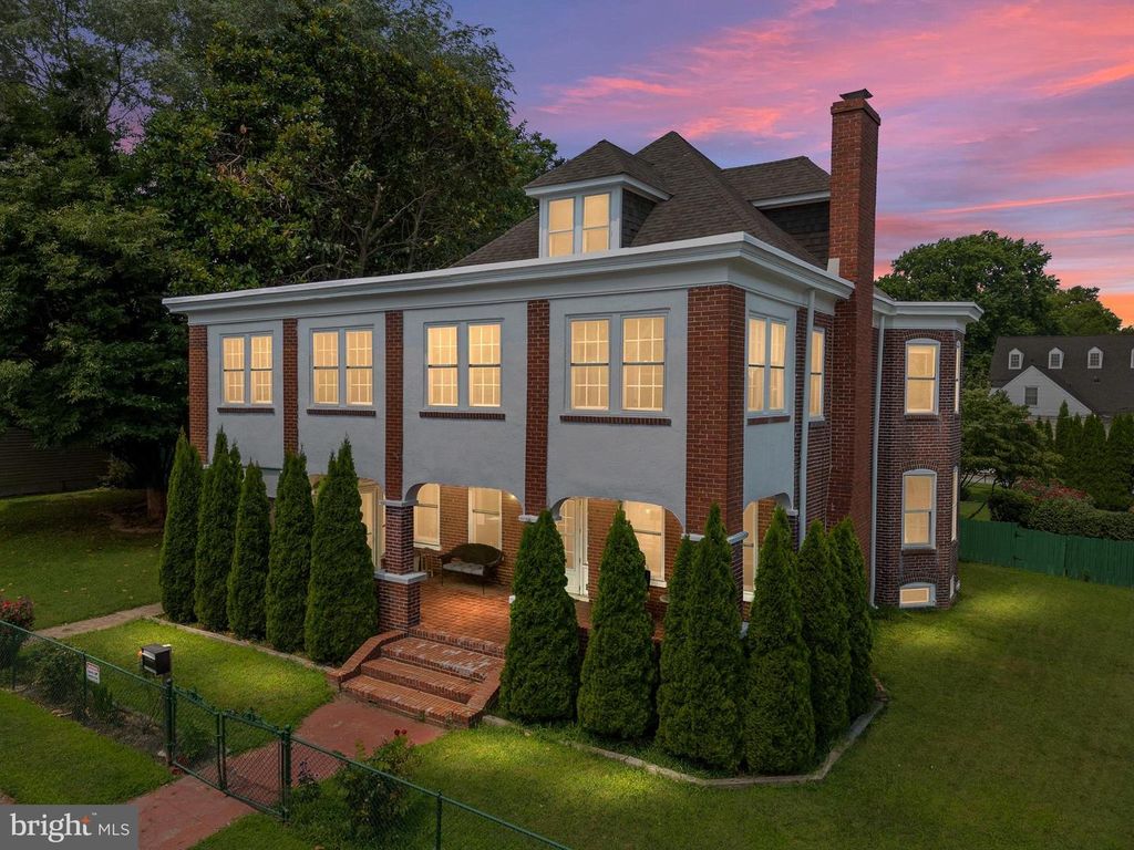 166 E 2ND, New Castle, DE 19720