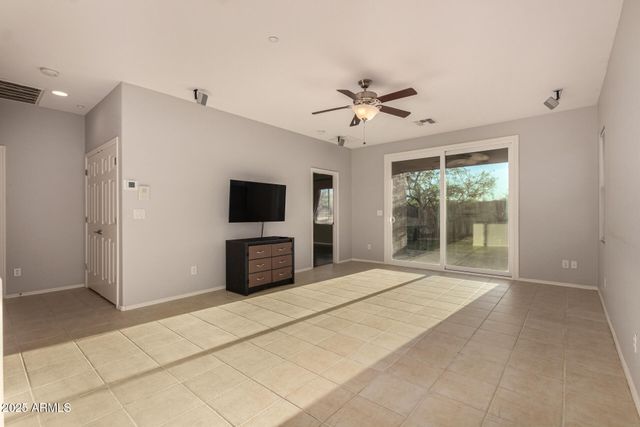 1873 W OWENS Way, Anthem, AZ 85086