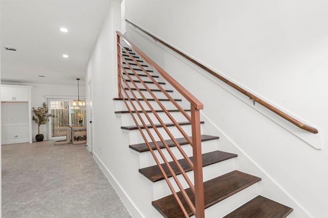 1515 Egypt Street, Houston, TX 77009