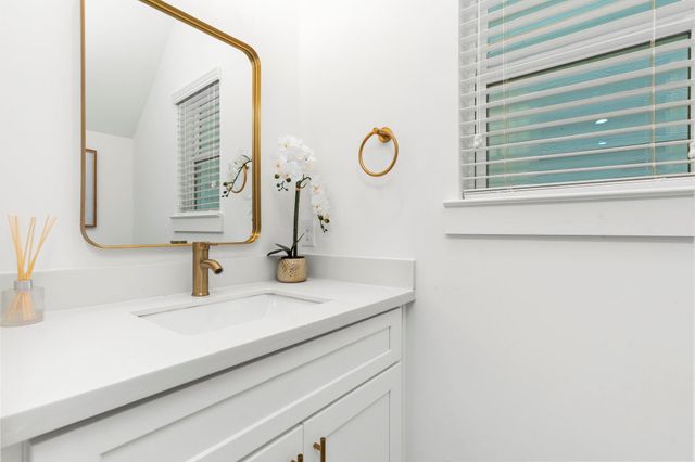 1515 Egypt Street, Houston, TX 77009