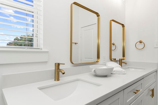 1515 Egypt Street, Houston, TX 77009