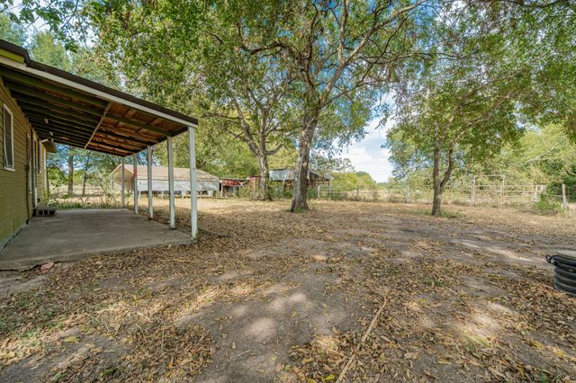 113 S Spikes Road, Corsicana, TX 75110