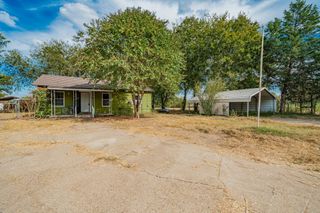 113 S Spikes Road, Corsicana, TX 75110