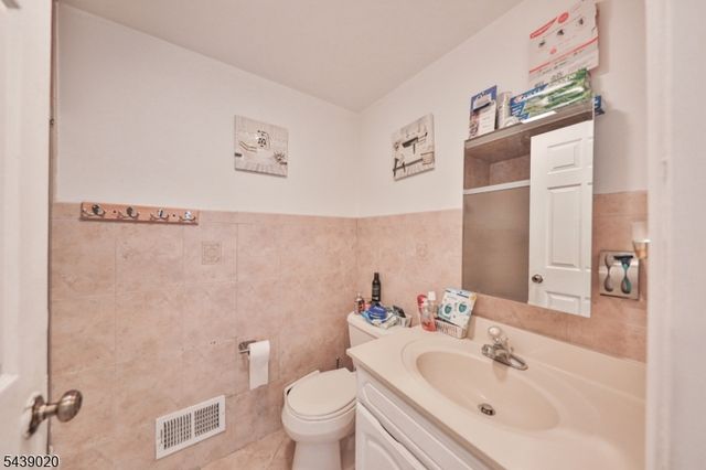 1500 48TH ST, North Bergen Twp., NJ 07047