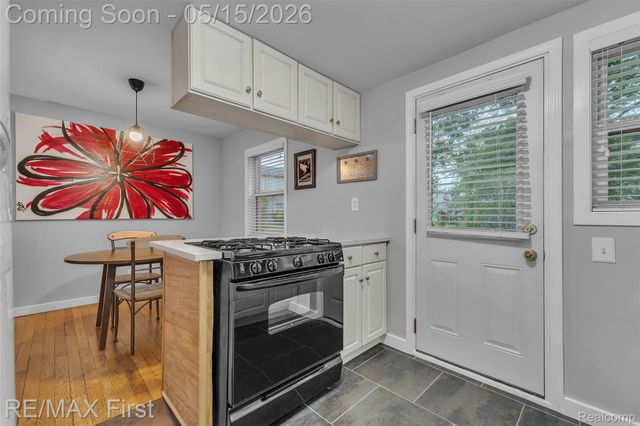 1921 Graefield Road, Birmingham, MI 48009