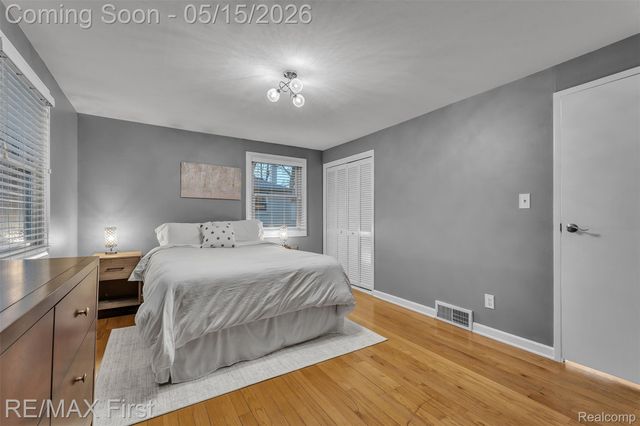 1921 Graefield Road, Birmingham, MI 48009