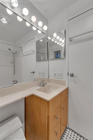 1921 Graefield Road, Birmingham, MI 48009