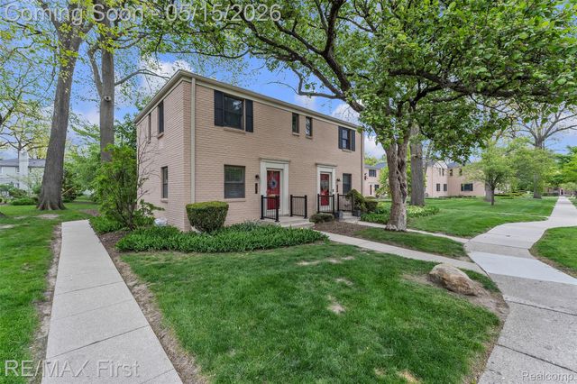 1921 Graefield Road, Birmingham, MI 48009
