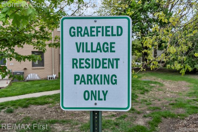 1921 Graefield Road, Birmingham, MI 48009
