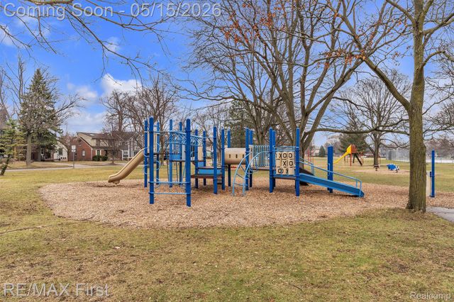 1921 Graefield Road, Birmingham, MI 48009