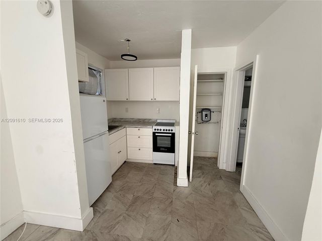 7000 NW 8th Avenue 3, Miami, FL 33150