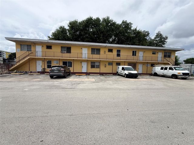 7000 NW 8th Avenue 3, Miami, FL 33150