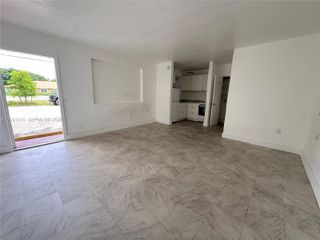7000 NW 8th Avenue 3, Miami, FL 33150