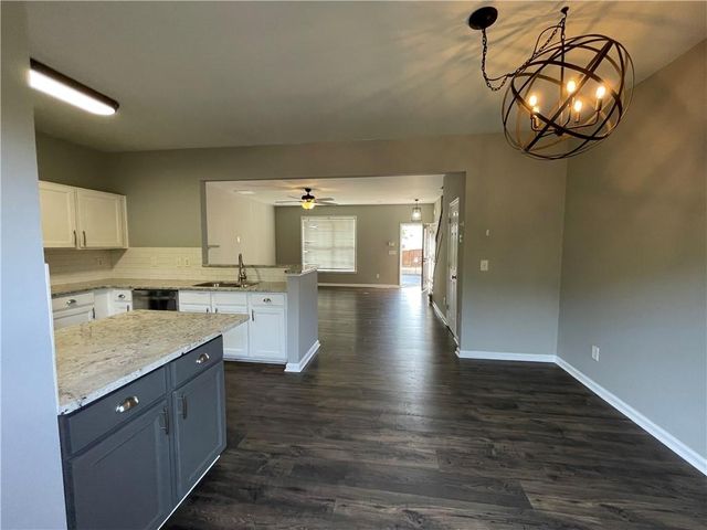 980 Prestwyck Court, Alpharetta, GA 30004