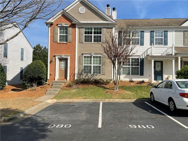980 Prestwyck Court, Alpharetta, GA 30004