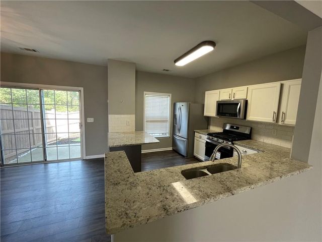 980 Prestwyck Court, Alpharetta, GA 30004