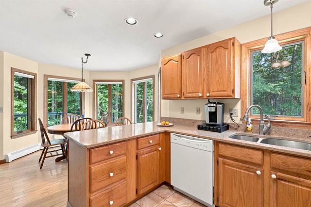 674 Elm St Unit 10, Laconia, NH 03246