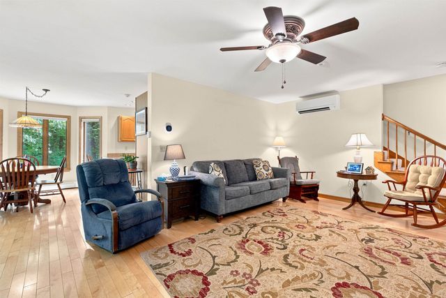 674 Elm St Unit 10, Laconia, NH 03246