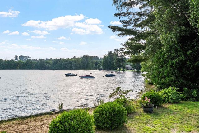 674 Elm St Unit 10, Laconia, NH 03246