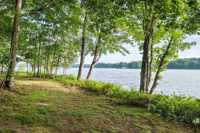 674 Elm St Unit 10, Laconia, NH 03246