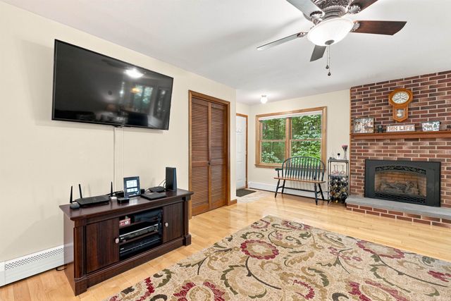 674 Elm St Unit 10, Laconia, NH 03246